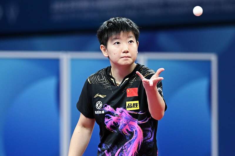 中国队轻取波兰队，奥恰洛夫点燃赛场