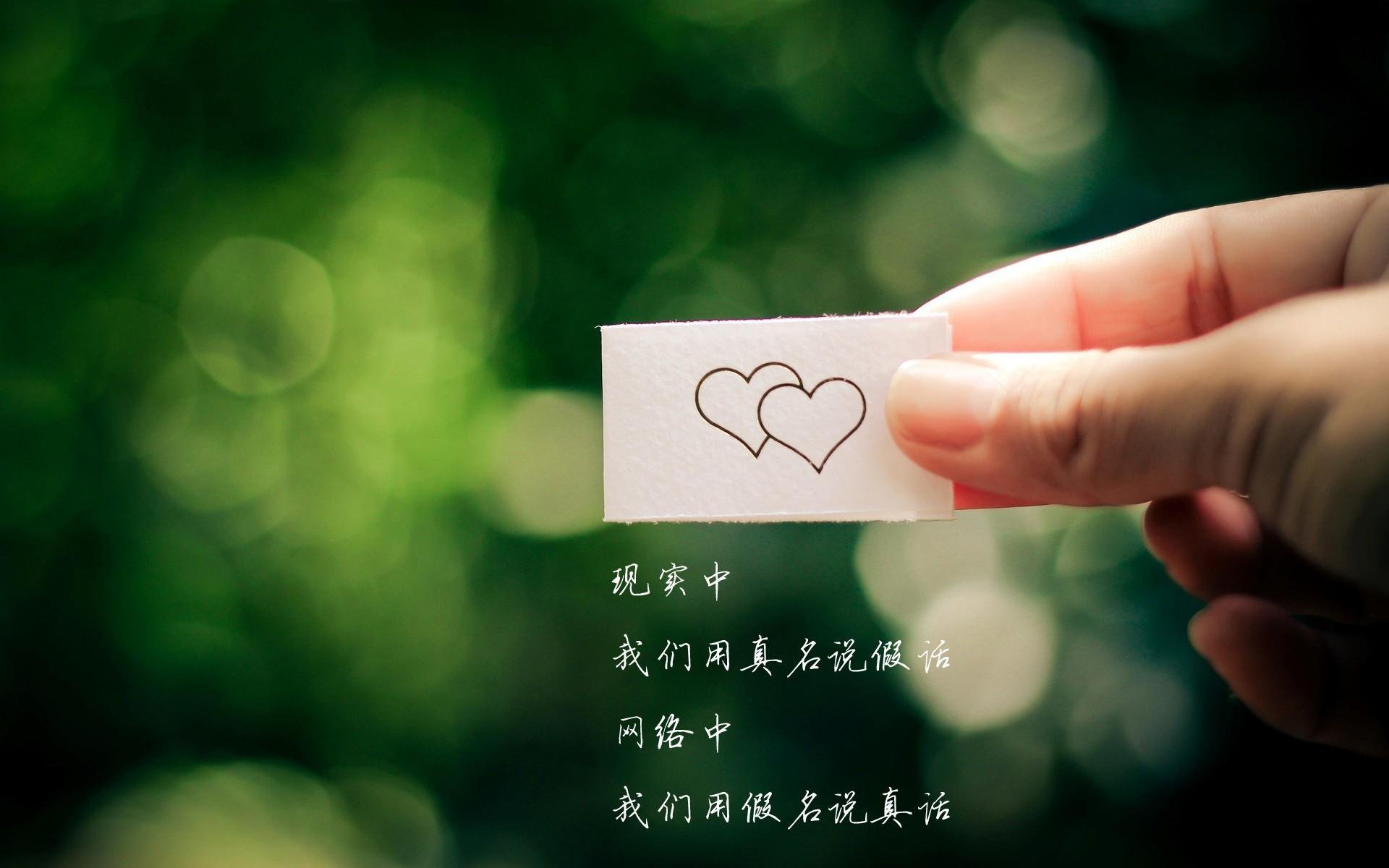 列日守护神，当库尔图瓦的手套，成为厄瓜多尔命运的闸门